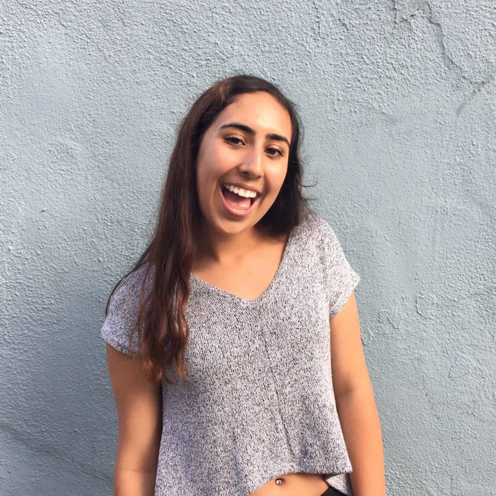 Meet your Posher, Amanda✨